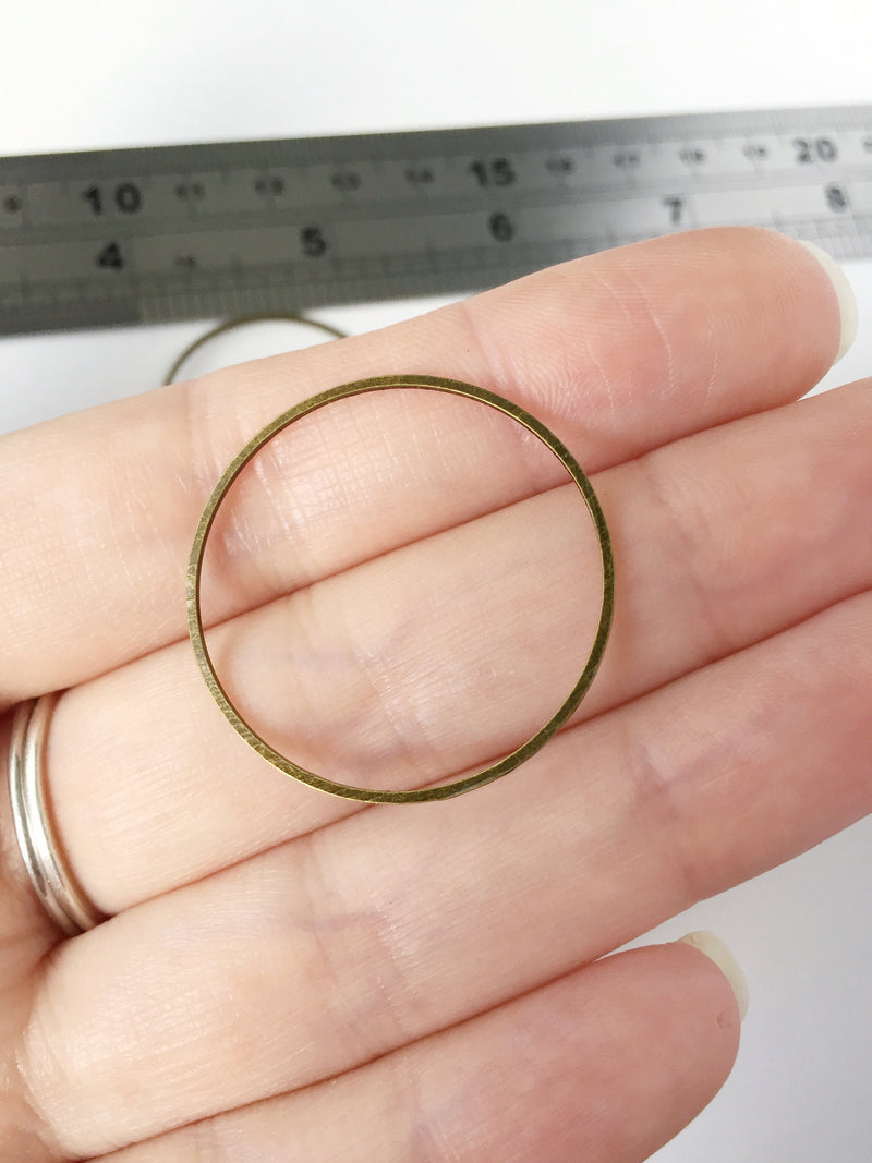 10 x Antique Bronze Round Linking Rings, 30mm (2458)