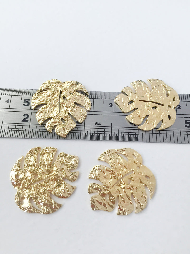 1 x 18K Gold Plated Textured Monstera Leaf Pendant, 33x29mm (0043)