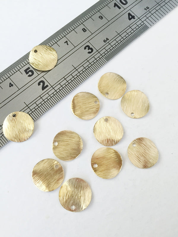 12 x Textured Raw Brass Geometric Curved Round Charms, 12.5mm (0736)