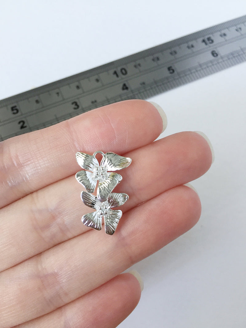 2 x Bright Silver Plated Small Cascading Orchid Flower Connectors, 23x16mm (0096)