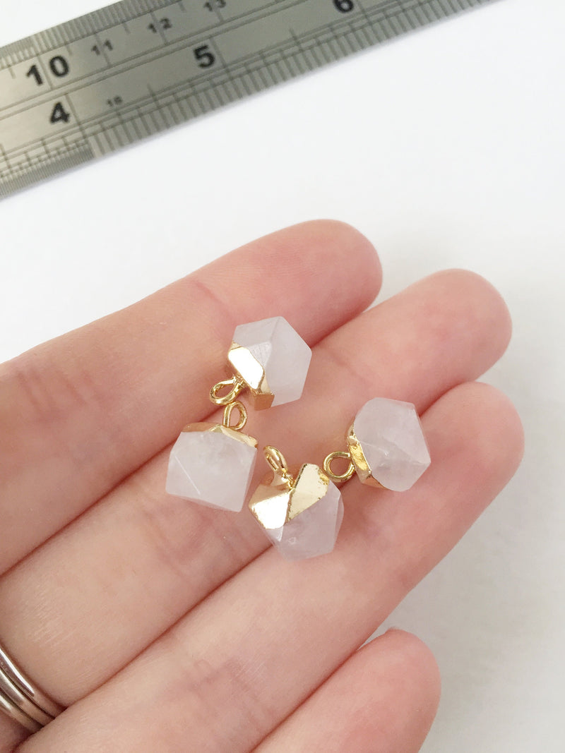 1 x Tiny Natural Quartz Pendant, 13x9mm (0432)