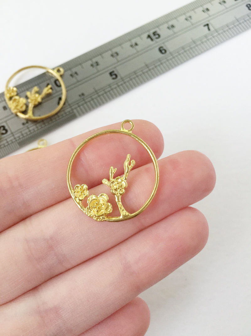 2 x Raw Brass Floral Hoop Pendants, 28x25mm (0679)