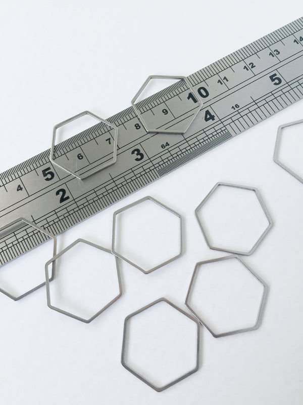 8 x Stainless Steel Hexagon Connectors, 22mm Hexagon Linking Rings (0436)