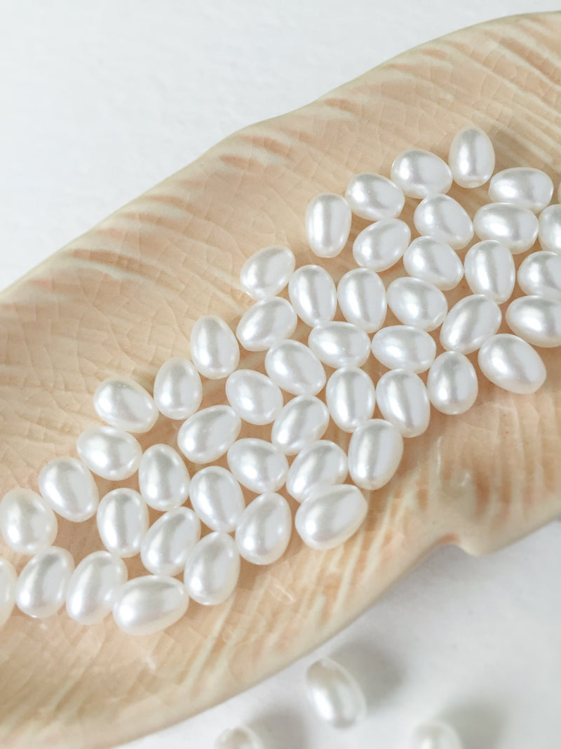 100 x 7x5mm White Acrylic Rice Pearl Beads (3219)