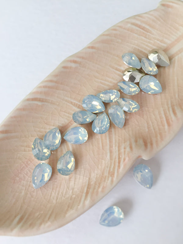 24 x 7x10mm White Opal Teardrop Rhinestones, Foiled Back (0889)