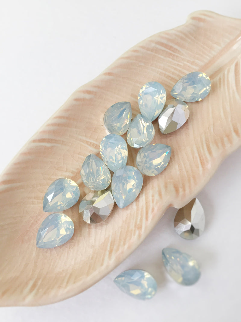 24 x White Opal Teardrop Rhinestone, 10x14mm (0887)