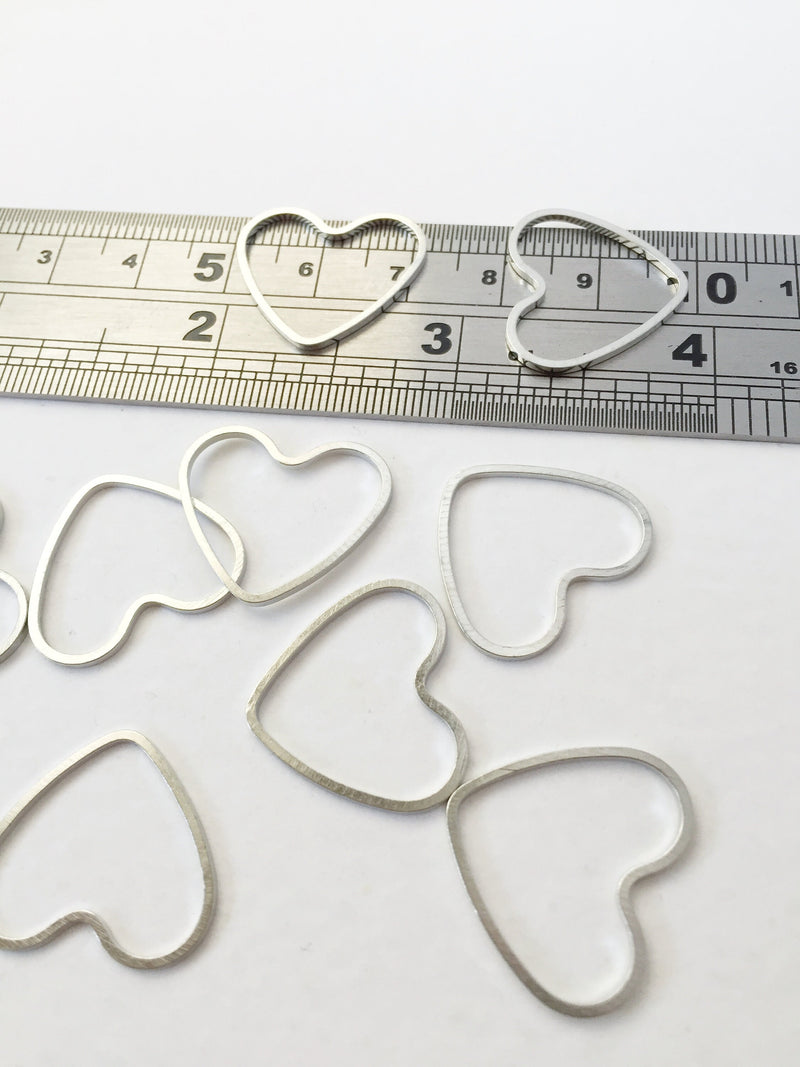 12 x Platinum Heart Connectors, 19x21mm Silver Tone Heart Linking Rings (0911)