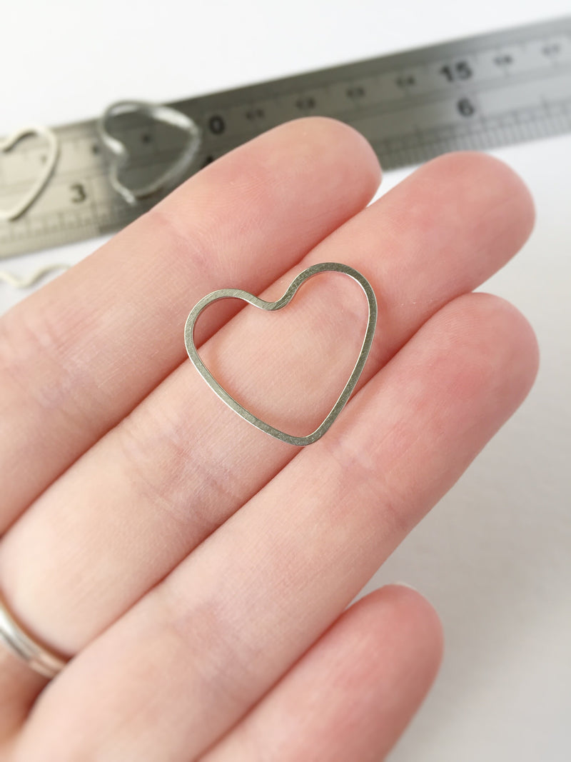 12 x Platinum Heart Connectors, 19x21mm Silver Tone Heart Linking Rings (0911)