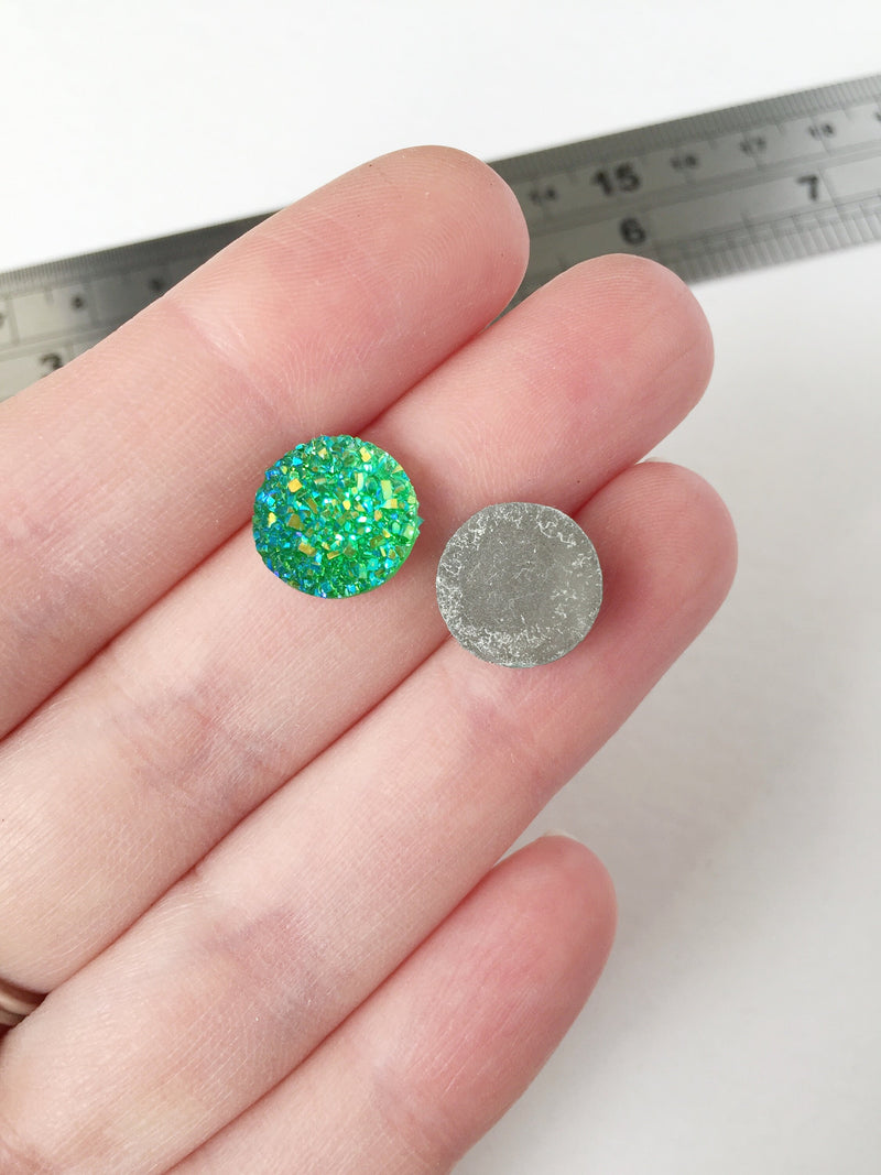 20 x Round Iridescent Green Resin Druzy Imitation Cabochons, 12mm (0904-4)