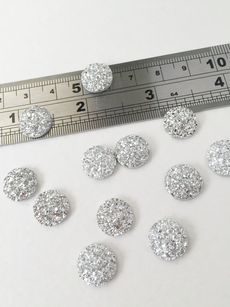 20 x Round Silver Resin Druzy Cabochon, 12mm Glittery Flatback Embellishment (0905)