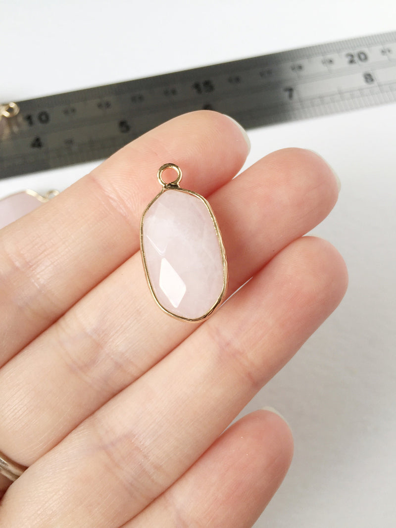 1 x Smooth Faceted Hexagon Rose Quartz Pendants, 25x14mm (0593)