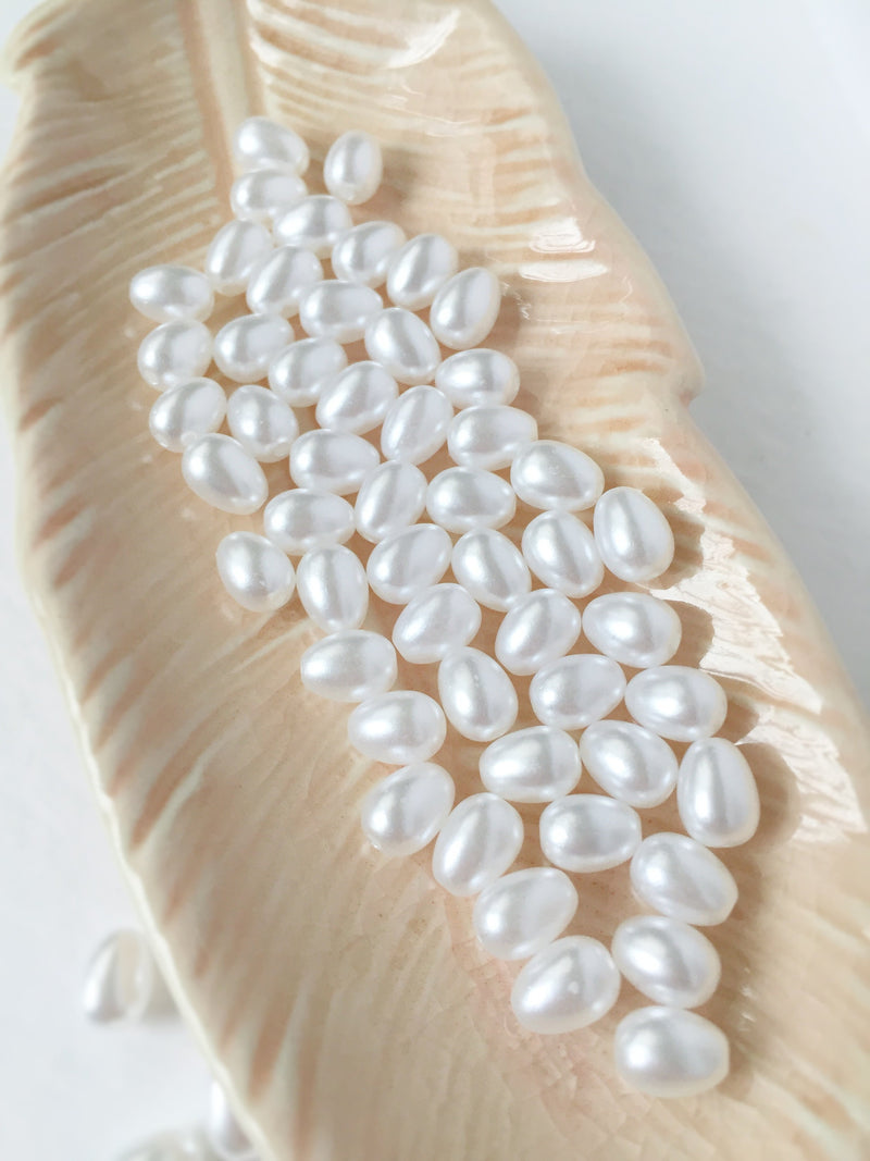 100 x 7x5mm White Acrylic Rice Pearl Beads (3219)