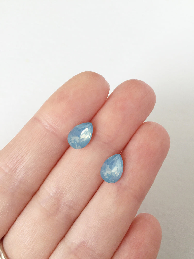 24 x 7x10mm Light Blue Opal Teardrop Rhinestones, Foiled Back (0896)