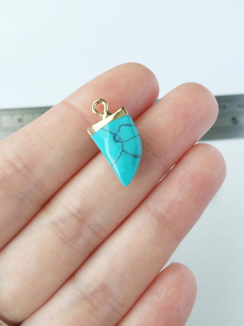 1 x Imitation Turquoise Tusk Pendant, 20x11mm (0520)