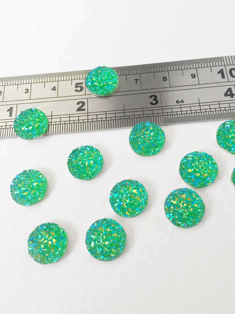 20 x Round Iridescent Green Resin Druzy Imitation Cabochons, 12mm (0904-4)