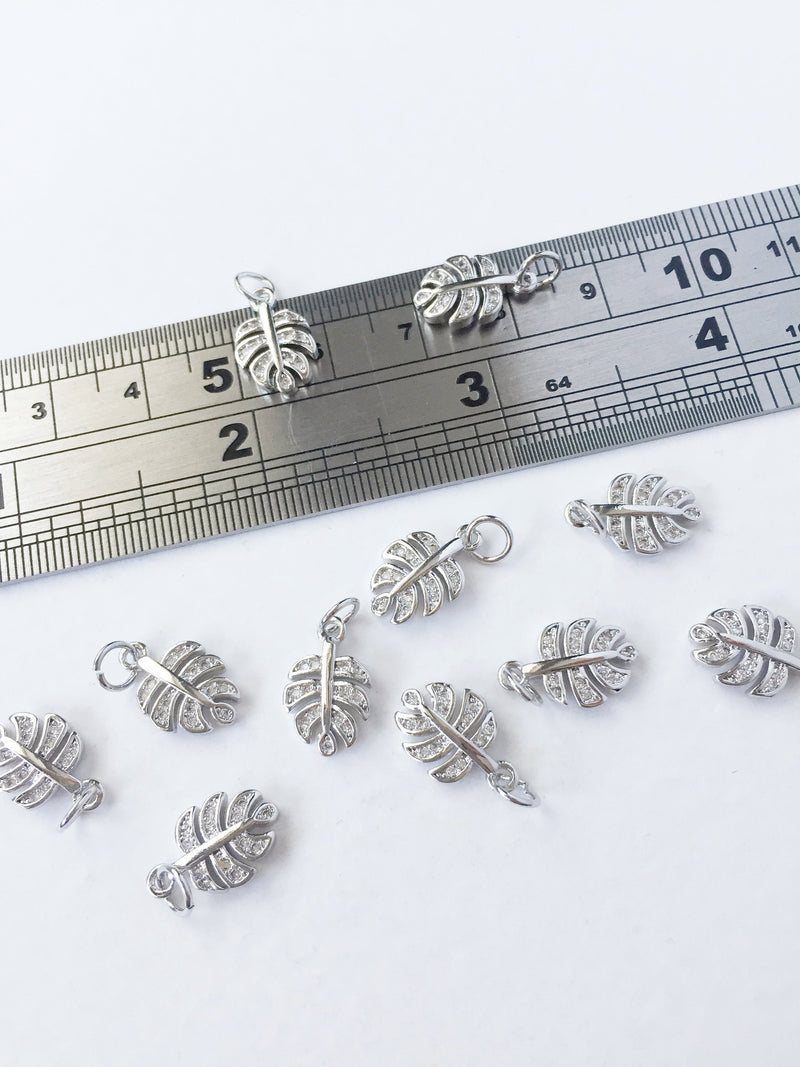 1 x Tiny Platinum Plated Cubic Zirconia Monstera Leaf Pendants, 14x9mm (0558)