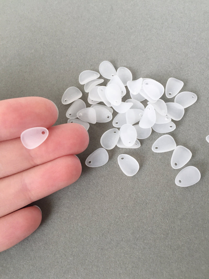 60 x Frosted White Flower Petals, 12x8mm Lucite Petal Charms