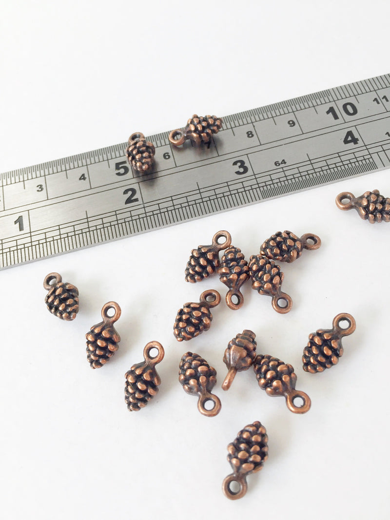 20 x Antique Copper Pine Cone Charms, 13x7mm (1501)