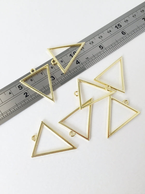 4 x Gold Open Back Triangle Bezel Pendants, 28x35mm (1493)