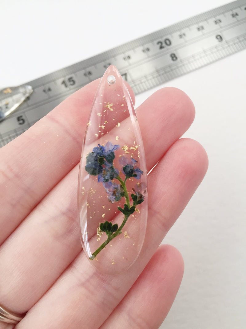 1 x Preserved Forget Me Not Pendant, 55x18mm Dry Flower Pendant (0989)