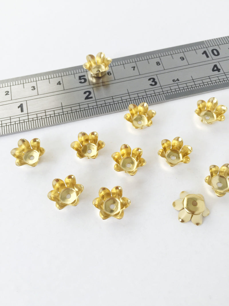 10 x Raw Brass Flower Bead Caps, 12mm (1503)