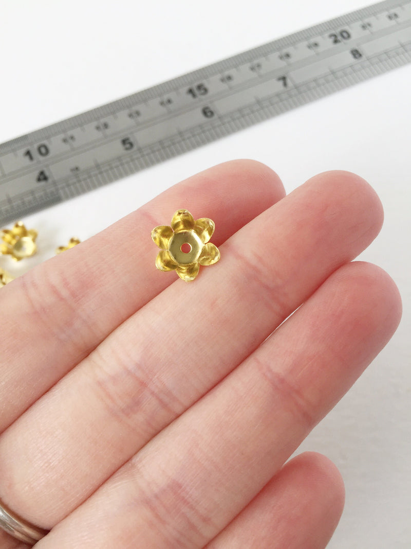 10 x Raw Brass Flower Bead Caps, 12mm (1503)