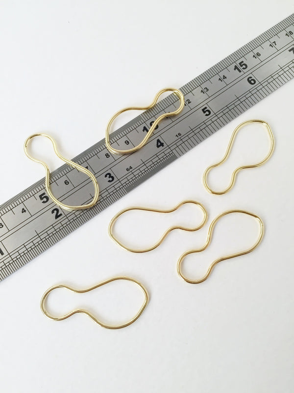 6 x Gold Puddle Shaped Jewellery Connectors, 41x19mm (1498)