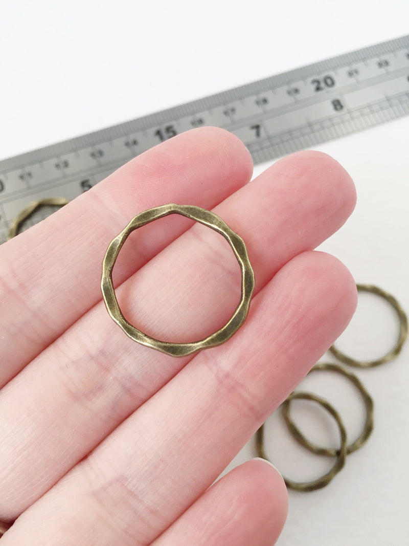 10 x Bronze Twisted Round Connectors, 22mm Bronze Linking Rings (1485)