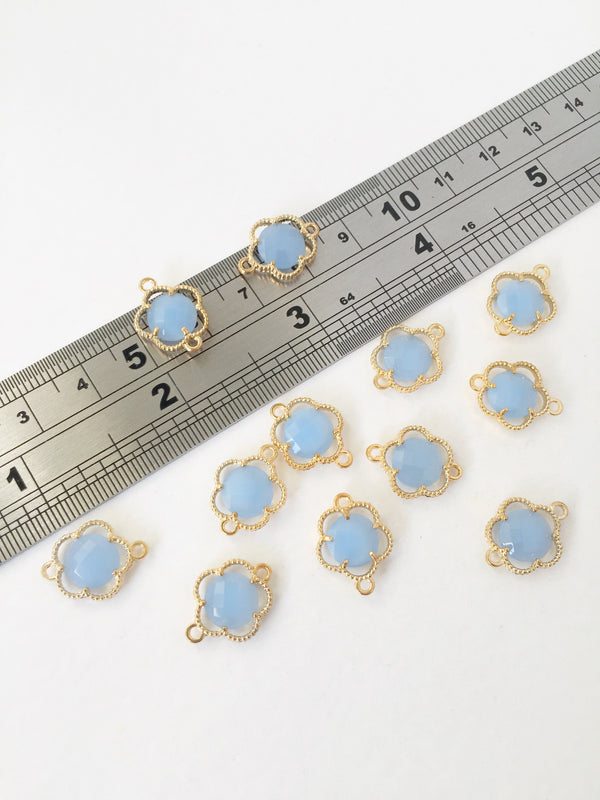 2 x Gold Plated Cornflower Blue Faceted Glass Flower Connectors, 16x12mm (1059)