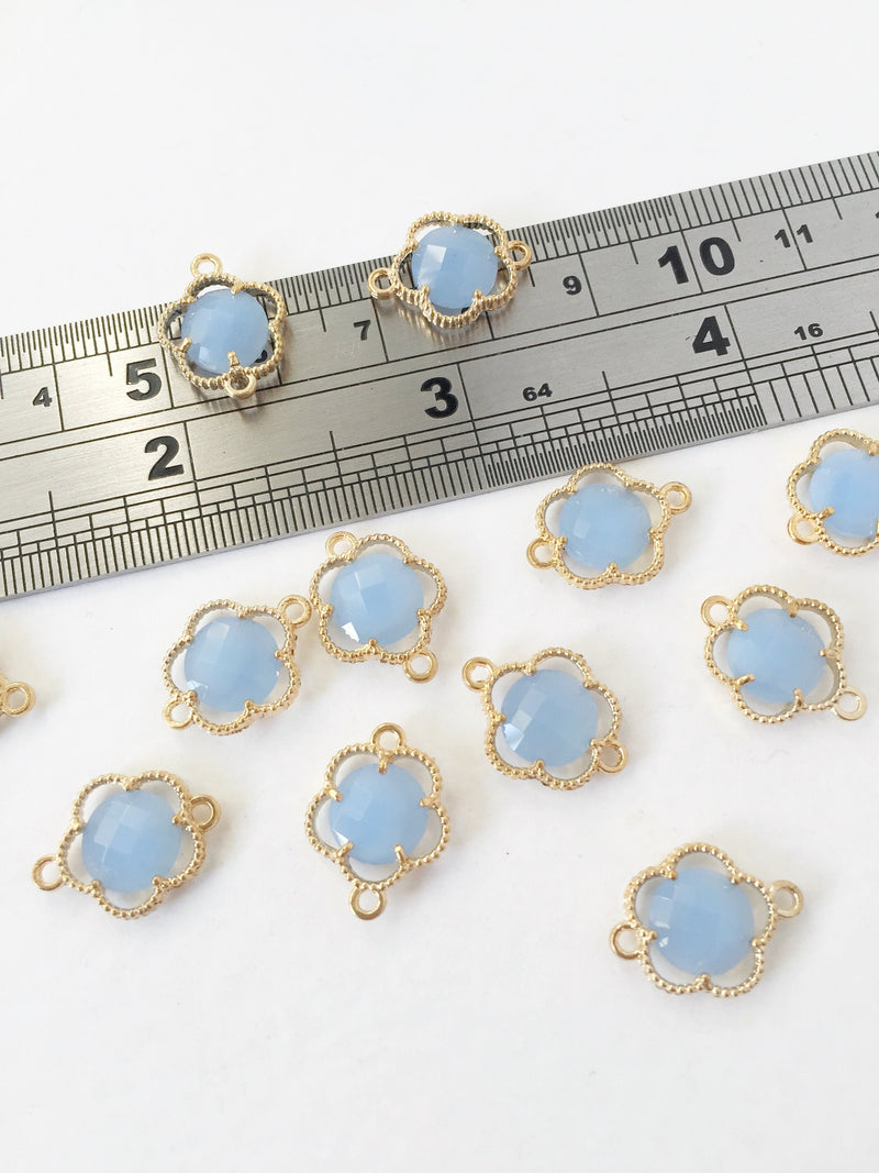 2 x Gold Plated Cornflower Blue Faceted Glass Flower Connectors, 16x12mm (1059)