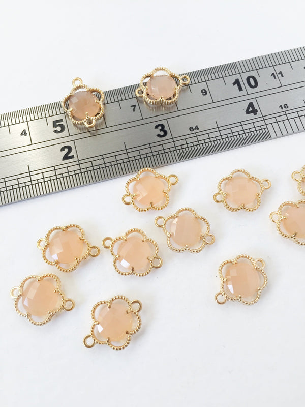 2 x Gold Plated Faceted Peach Glass Flower Connectors, 16x12mm (1060)