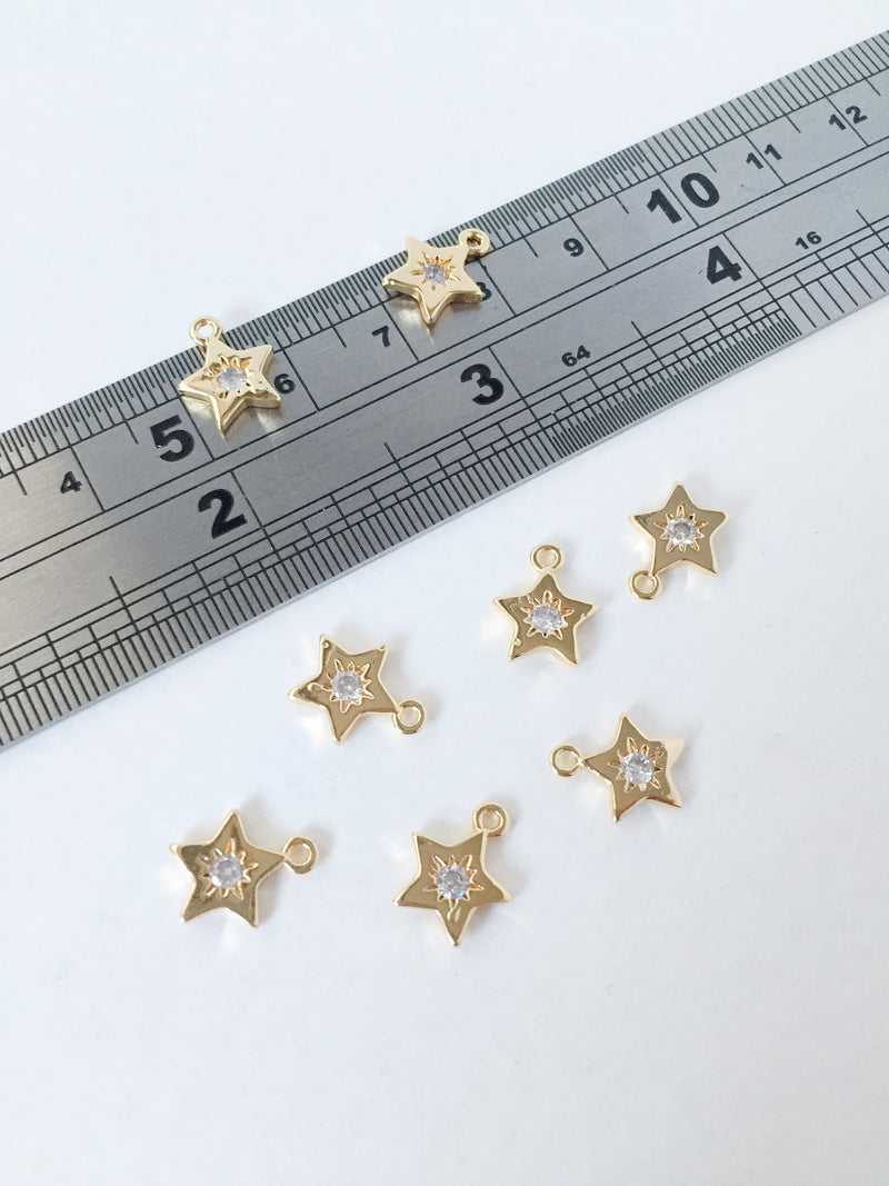 1 x Tiny 18K Gold Plated Star Pendant with Cubic Zirconia, 10x9mm (1041)