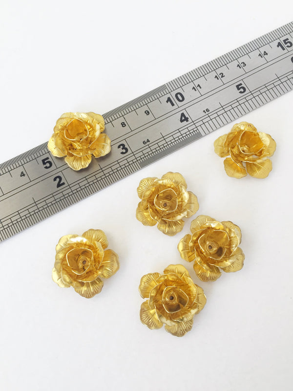 4 x Raw Brass Multi Petal 3D Flower Beads, 23mm (3033)