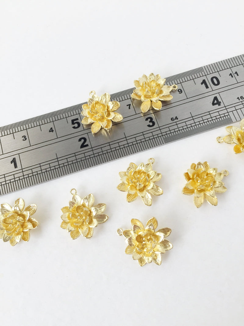 2 x 3D Chrysanthemum Flower Connectors, 18x16mm (1459)