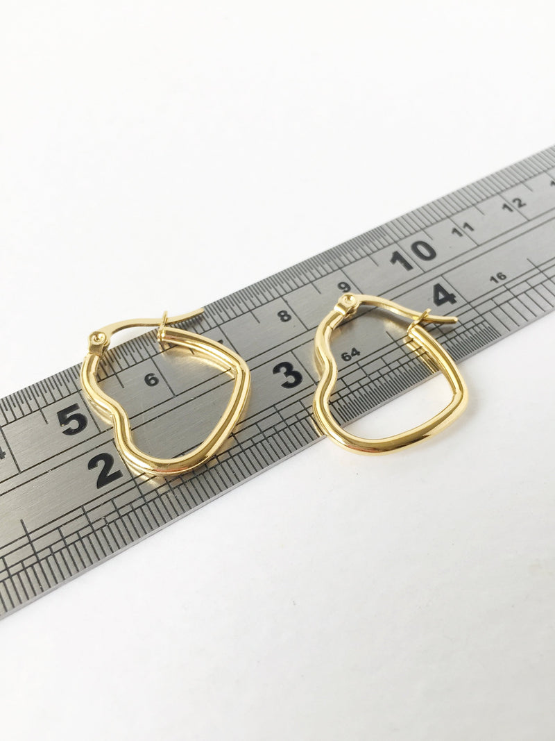 1 pair x Gold Plated Stainless Steel Heart Hoops Blanks, 23mm or 27mm (0910)