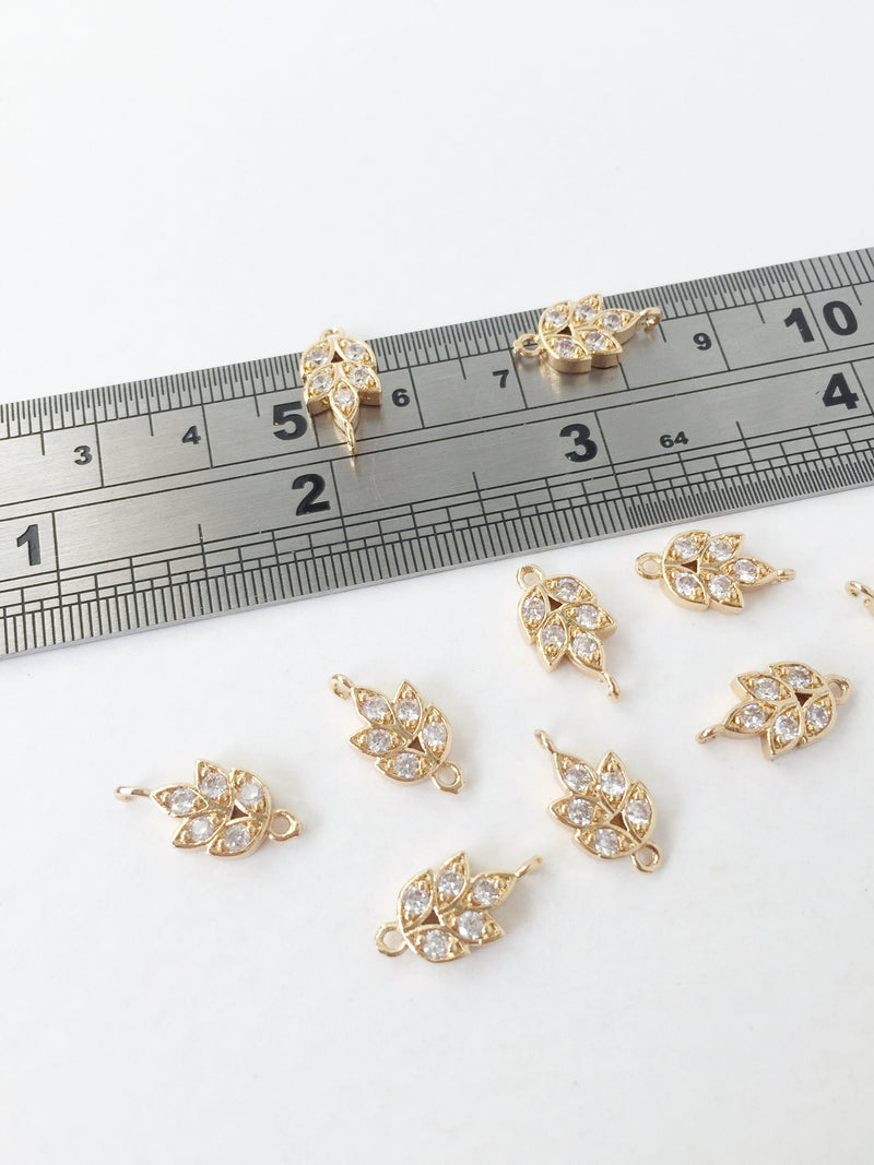 2 x Cubic Zirconia Gold Leaf Connectors Gold Crystal Leaf Links 15x7.5mm (0110)