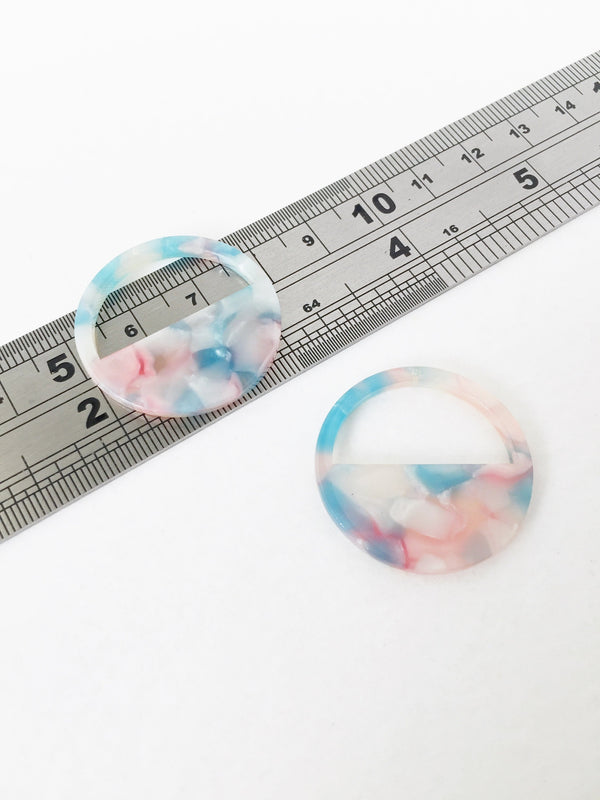 2 x Blue and Pink Tortoiseshell Cut Out Circle Pendants, 30mm (1553)