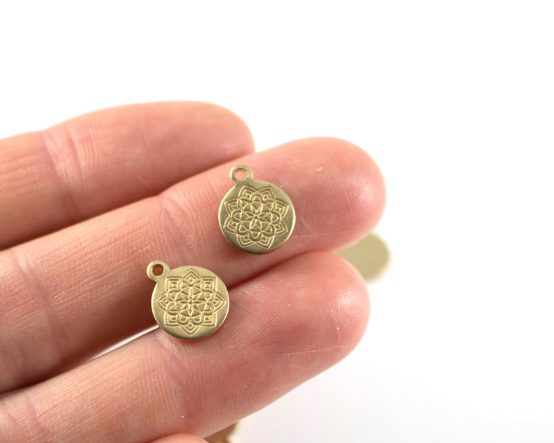 6 x Raw Brass Round Mandala Embossed Pendants, 12x10mm (C0262)