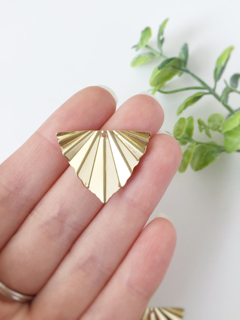 2 x Raw Brass Triangular Fan Pendants, 22x29mm (C0042)