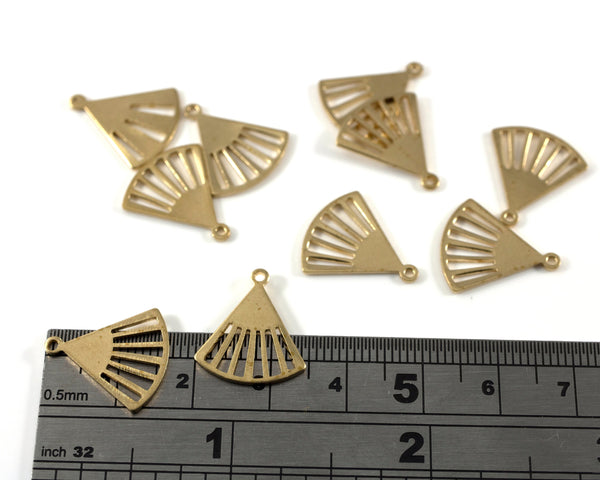 8 x Raw Brass Fan Charms, 17mm (C0435)