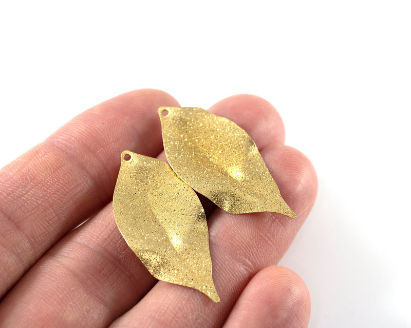 4 x Raw Brass Textured Wavy Leaf Shape Pendants, 35x17 mm (C0423)