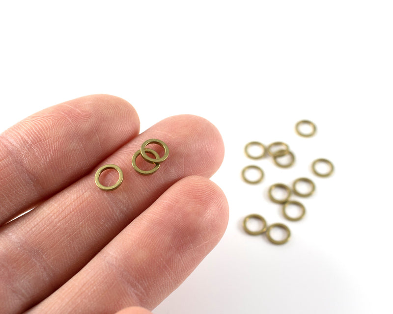 50 x Raw Brass Round Flat Rings, 6mm (C0085)