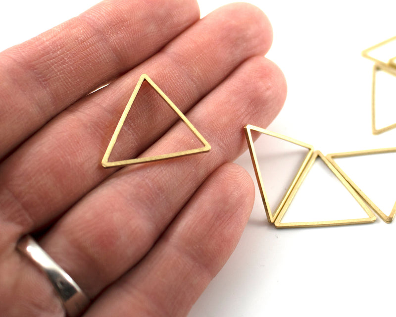 12 x Raw Brass Triangle Linking Rings, 24mm (C0574)