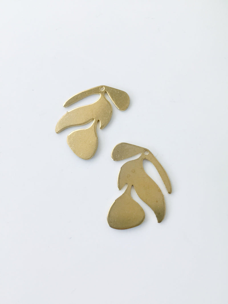 6 x Raw Brass Leaf Pendants, 21x17mm (C0047)