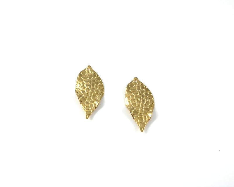 6 x Textured Raw Brass Leaf Pendants, 26x13mm (C0268)