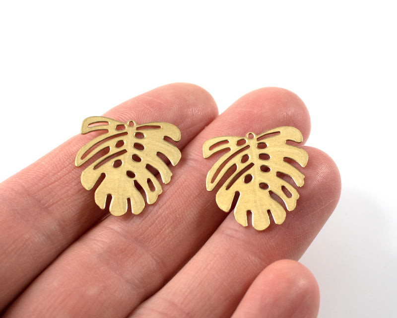 4 x Raw Brass Monstera Leaf Pendants, 22x21mm (C0097)