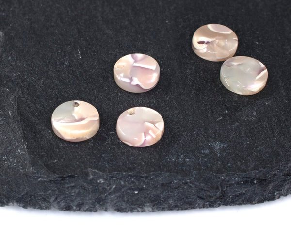 6 x Peach Blush Resin Charms, 10mm (C0574A)