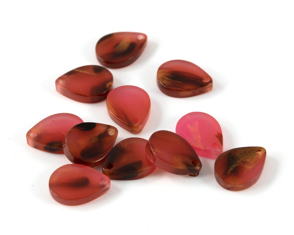 12 x Red and Gold Teardrop Acrylic Pendants, 12x9mm (C0549)