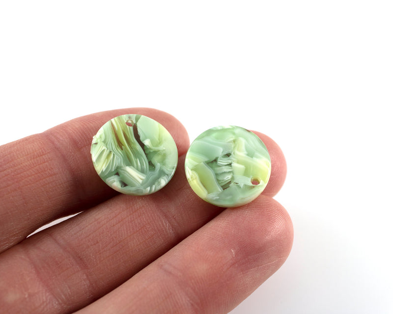 6 x Green Tortoiseshell Resin Round Charms, 17mm