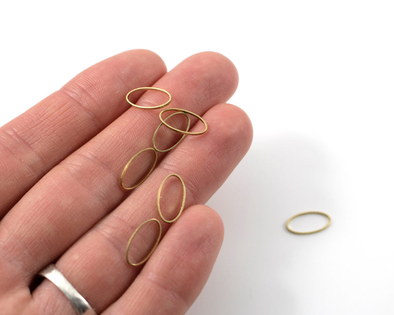 20 x Raw Brass Open Oval Linking Rings, 18x8mm (C0297)